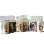 Vela, Libro de Oración y Misterio.